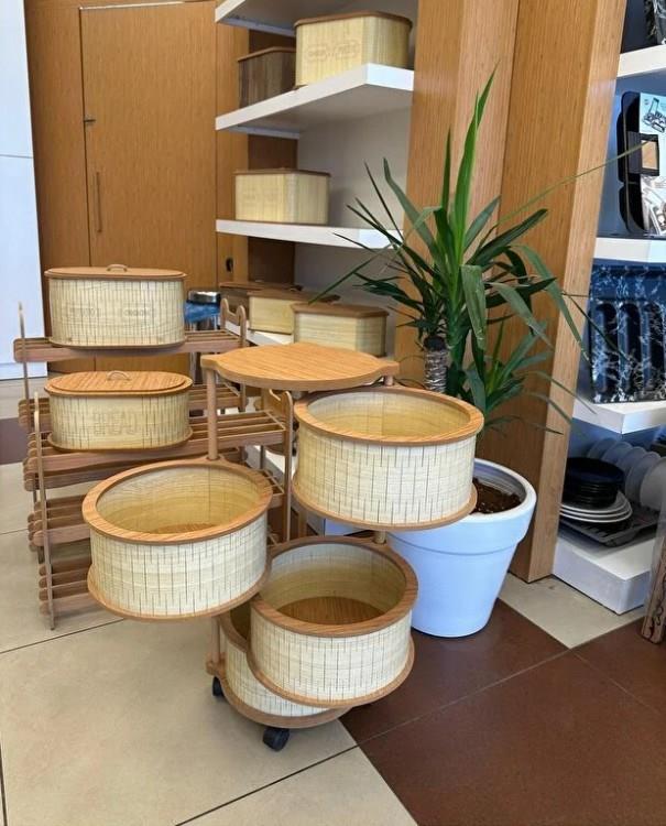 Ahşap Yuvarlak Sebzelik 4 Katlı Yana Açılır Patates Soğan Tekerlekli Sebzelik Krem