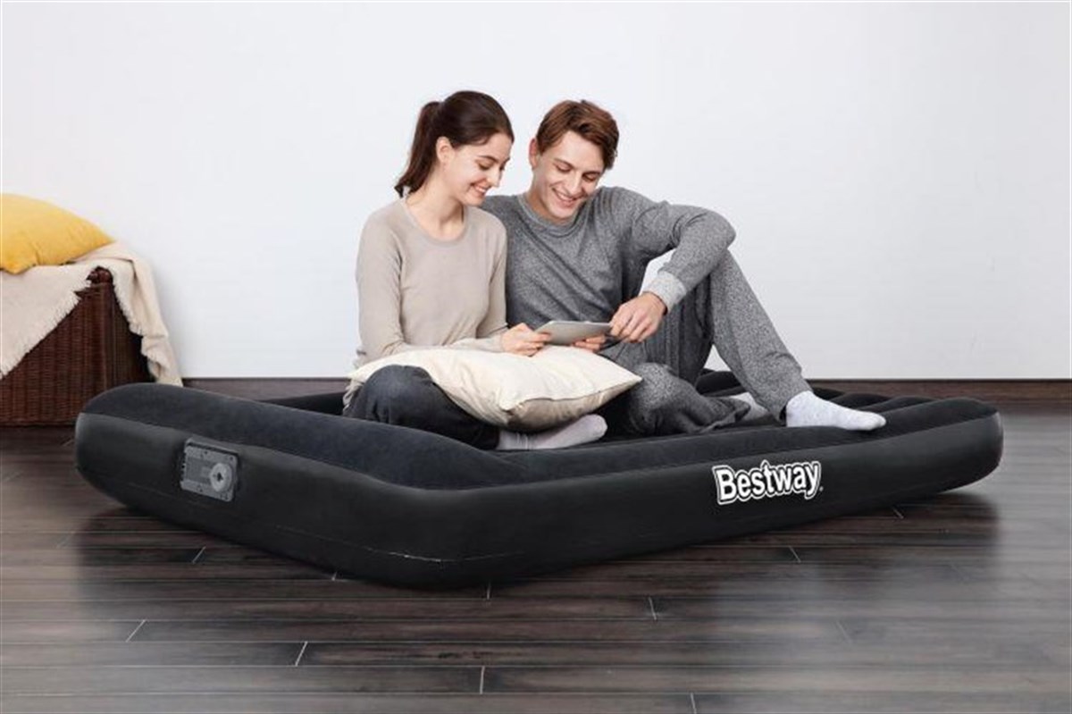 Bestway 67462 Dahili Pompalı Çift Kişilik Şişme Yatak 191X137X30Cm