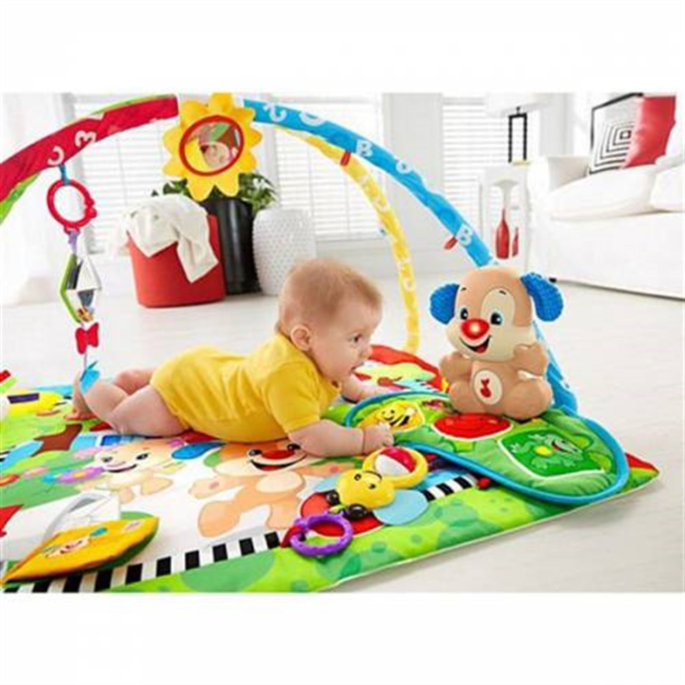 Fisher-Price Köpekçik ve Arkadaşları Jimnastik Merkezi