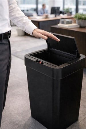 50 Litre Kızıl Ötesi Sensörlü Otomatik Çöp Kovası Ofis Mutfak Banyo Antibakteriyel Çöp Kovası Siyah