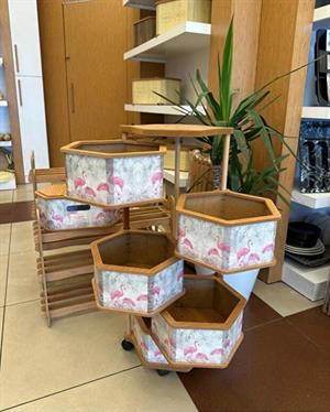 Ahşap Altıgen Sebzelik 5 Katlı Yana Açılır Patates Soğan Tekerlekli Sebzelik Flamingo