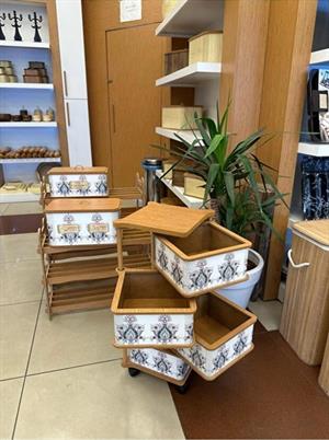 Ahşap Kare Sebzelik 4 Katlı Yana Açılır Desenli Patates Soğan Tekerlekli Sebzelik