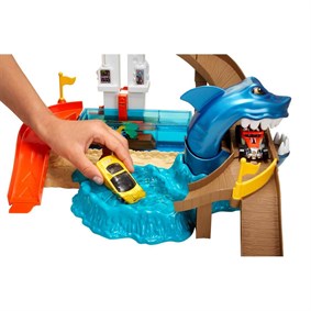 Hot Wheels Renk Değıştıren Araçlar Sharky Yarış Seti BGK04