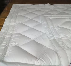 King Size Battal Boy Yün Yorgan 215X235 Cm