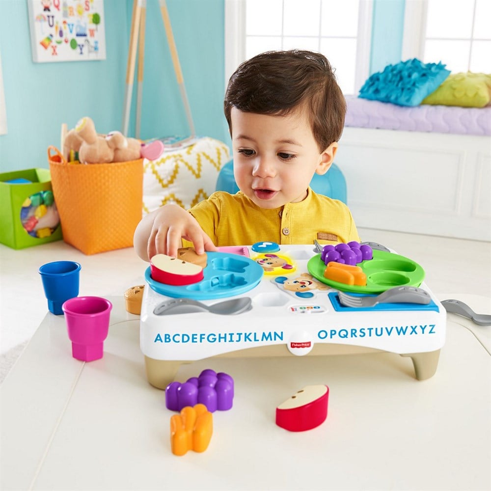 Fisher-Price Köpekçiğin Eğitici Sofrası-Yaşa Göre Gelişim /Türkçe /Eğlen ve Öğren