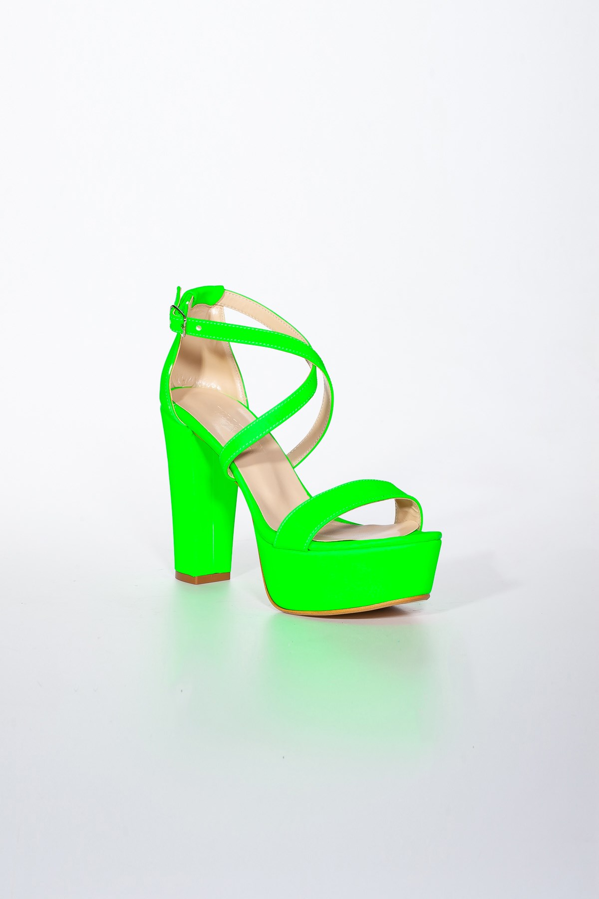 Fosforlu Yeşil Kadın Klasik Topuklu Ayakkabı