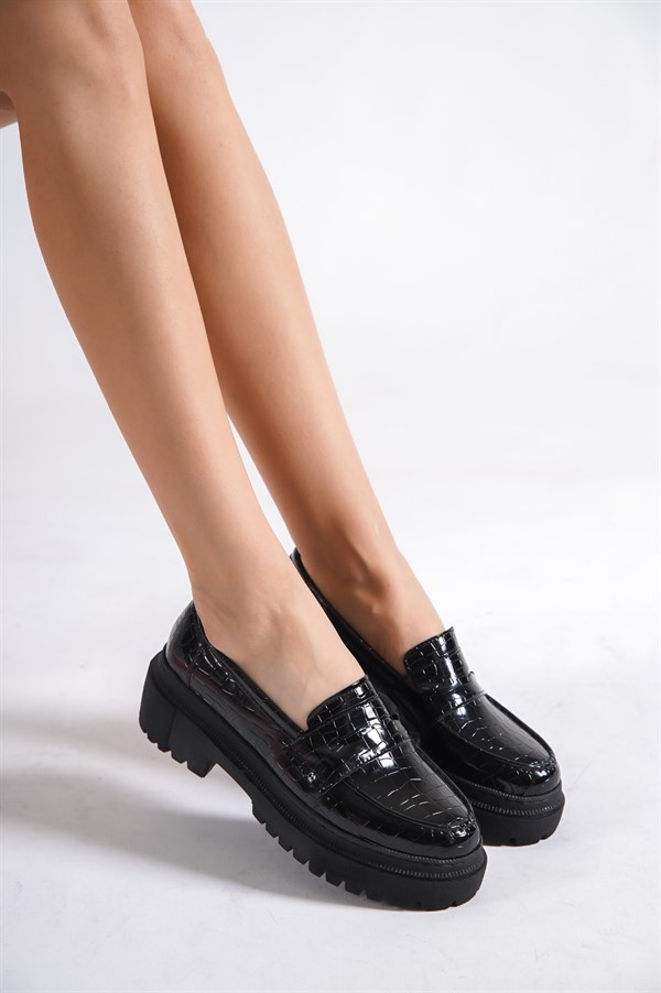 Siyah Kroko Kadın Günlük Ayakkabı