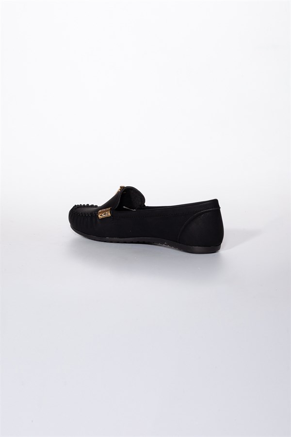 Siyah Tokalı Kadın Günlük Klasik Ayakkabı