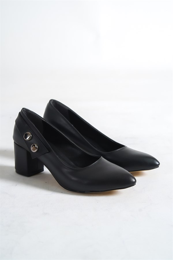 Siyah Cilt Kadın Topuklu Ayakkabı