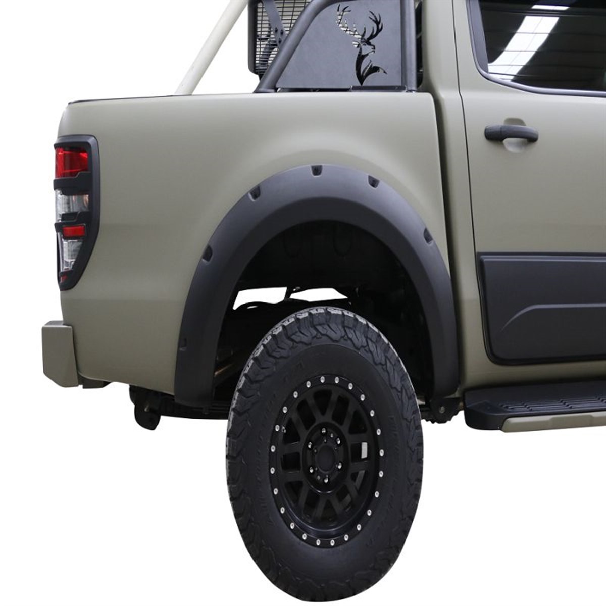 Ford Ranger Dodik Çamurluk Kaplama Seti Safari Civatasız