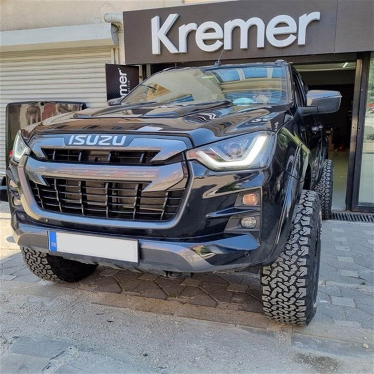 Isuzu D Max Araç Yükseltme 10-12 cm 