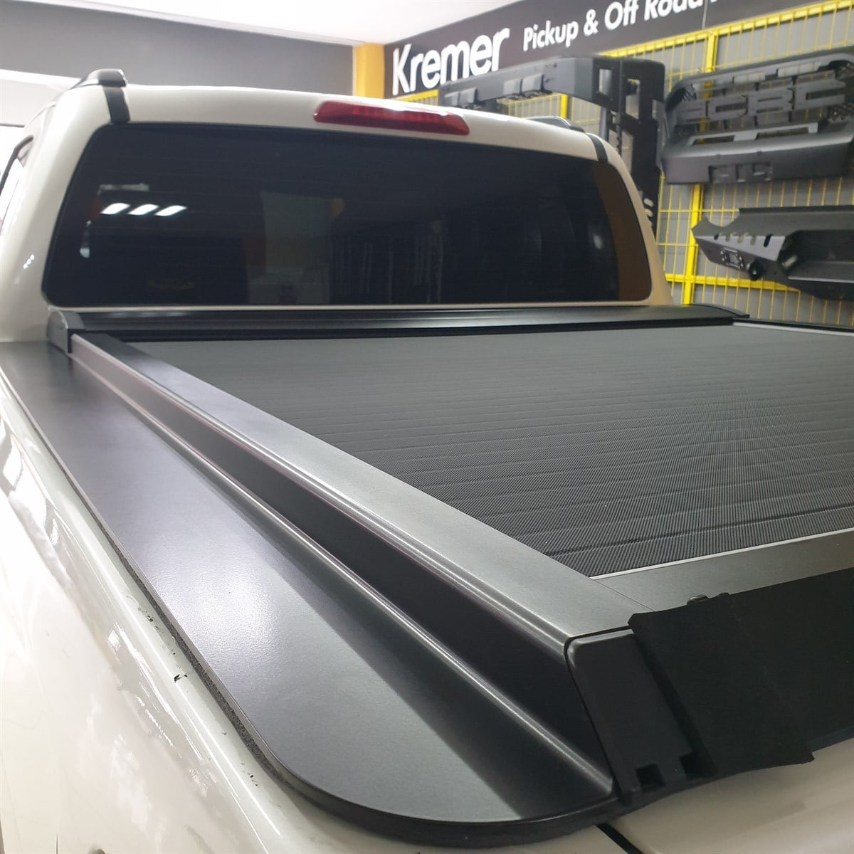 İsuzu D Max Sürgülü Bagaj Kapama