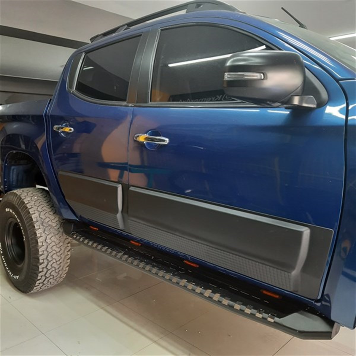 Mitsubishi L200 Yan Kapı Kaplama Seti V2 - 2019+