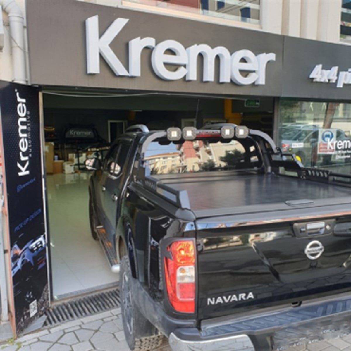Nissan Navara Işıklı Rollbar (AQM-X10)