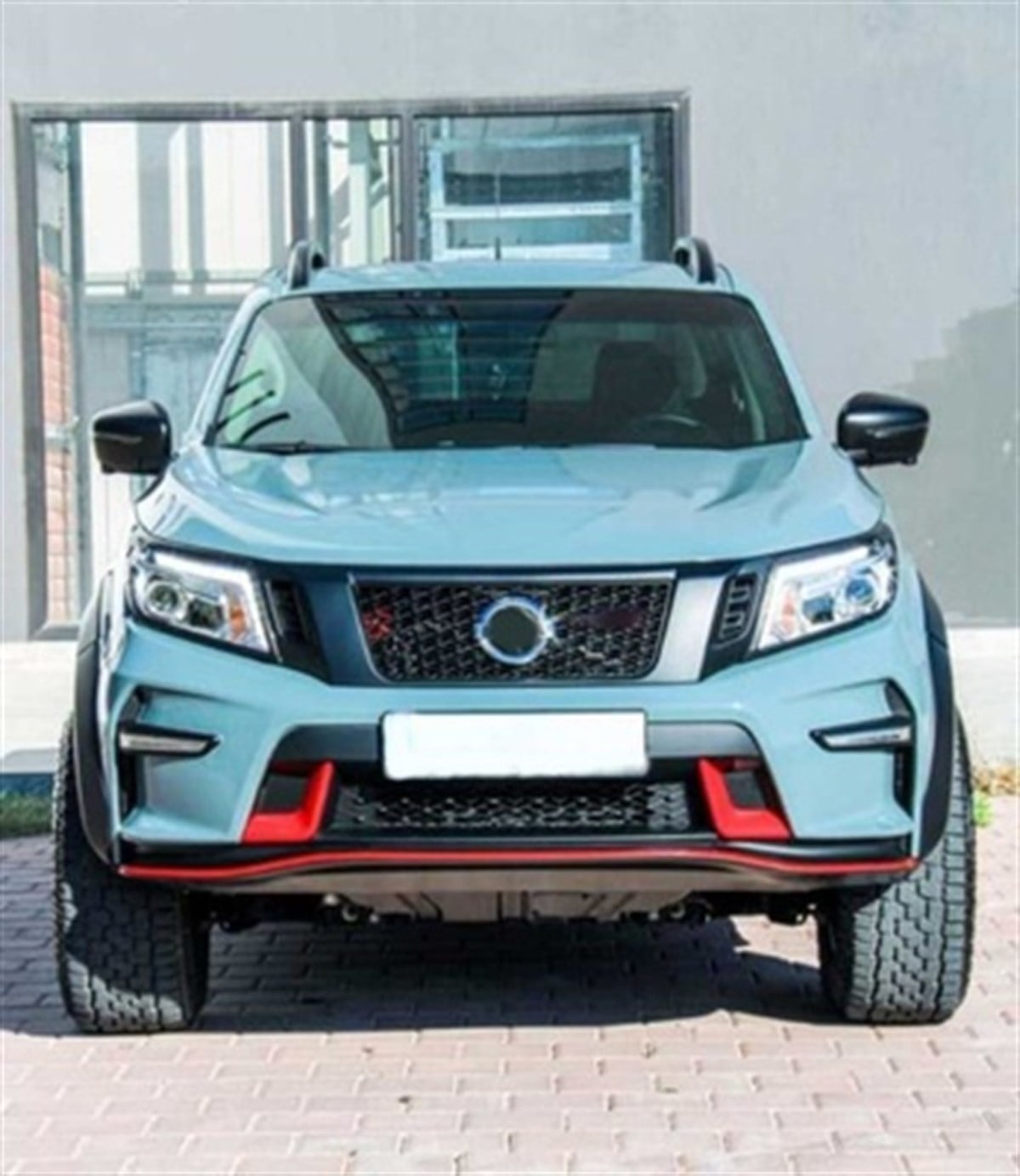 Nissan Navara NP300 Nismo Body Kit (2015-2020 Arası)