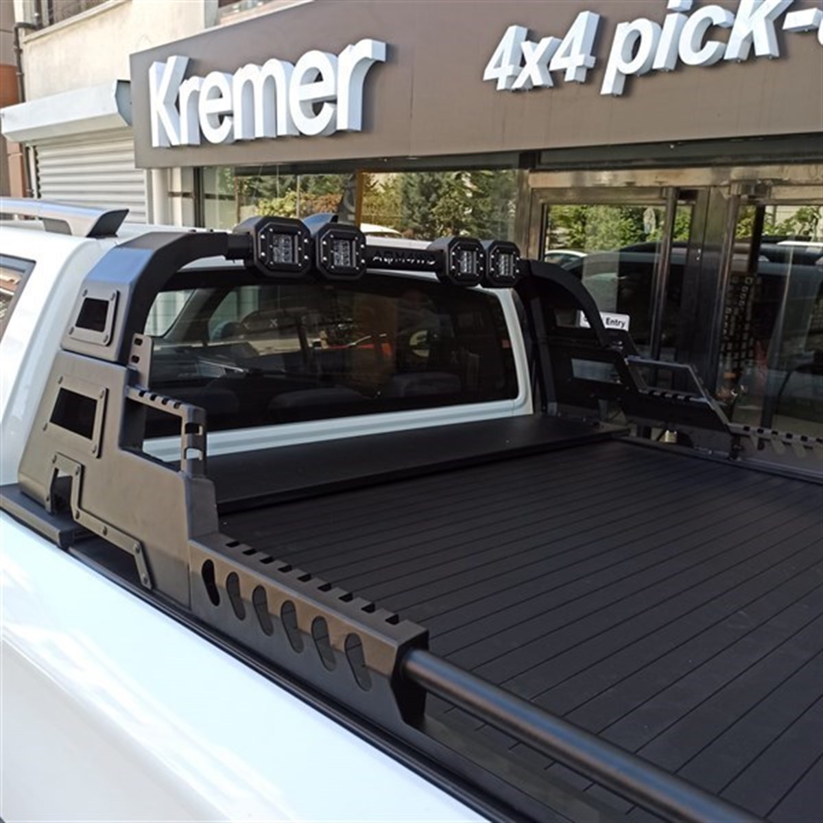 Volkswagen Amarok Sürgülü Bagaj Kapama