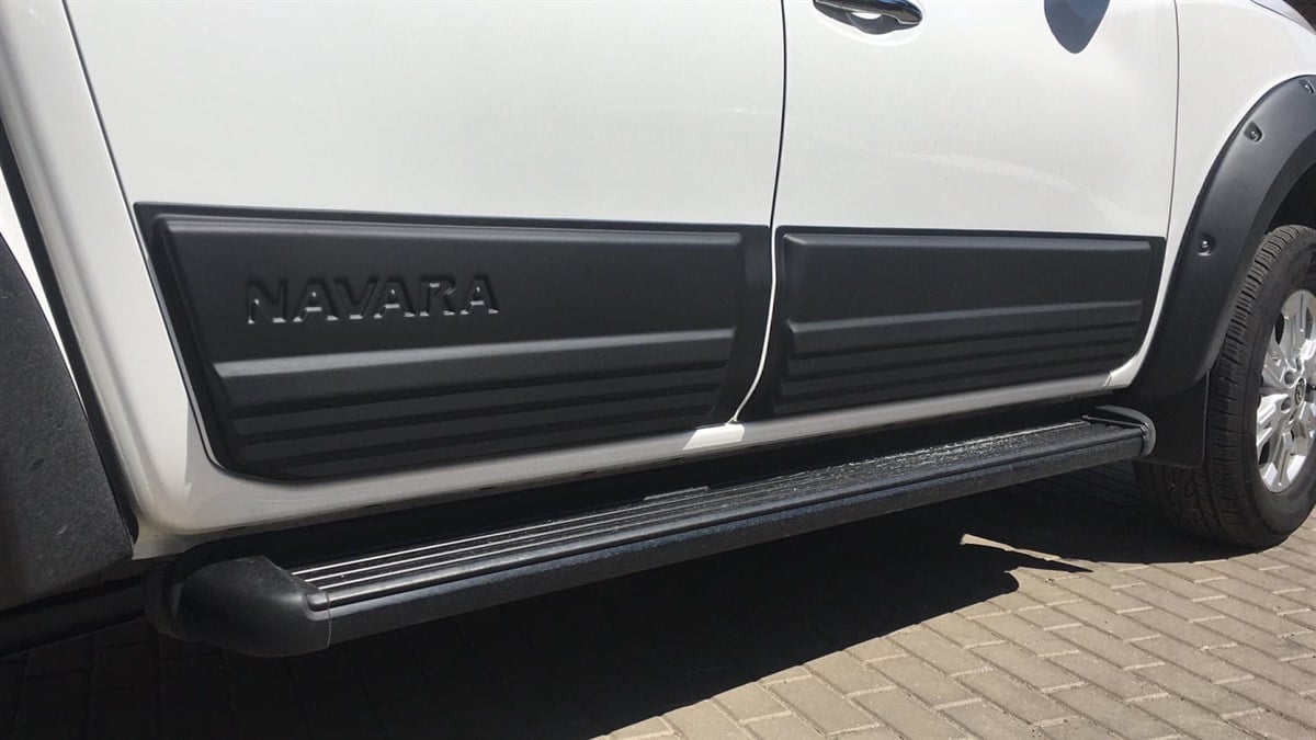 Nissan Navara Yan Kapı Kaplama Seti V2