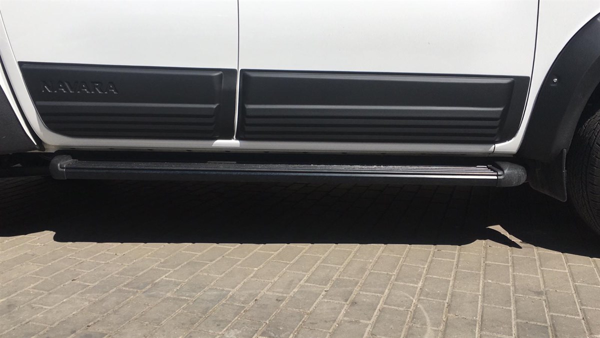 Nissan Navara Yan Kapı Kaplama Seti V2