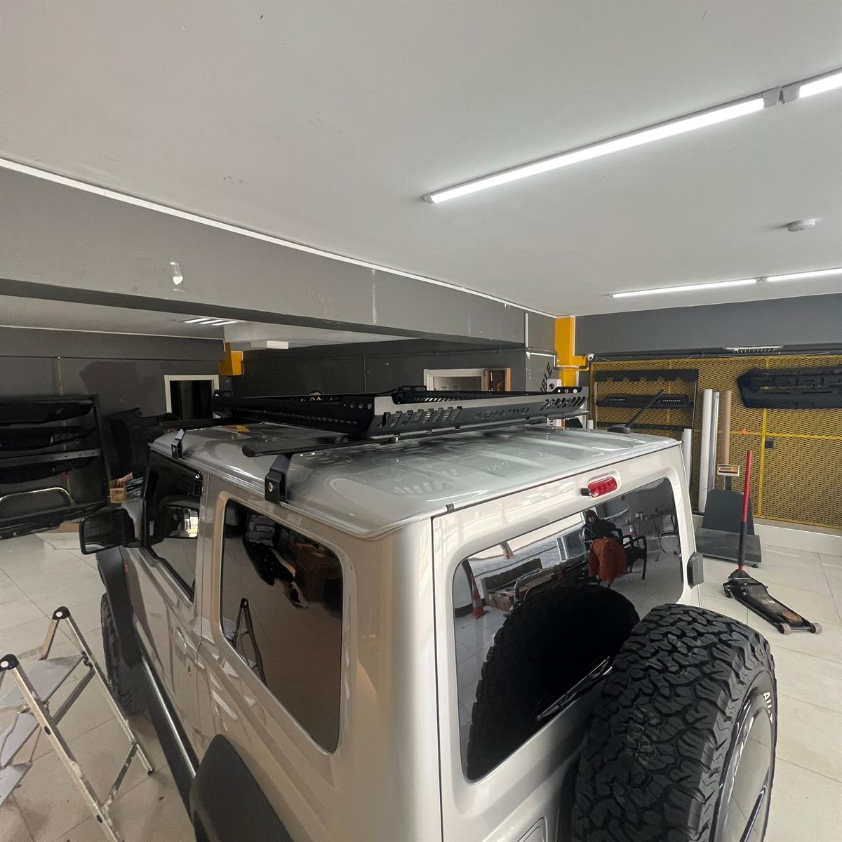 Suzuki Jimny Tavan Ara Atkı Portbagaj Taşıyıcı Bar
