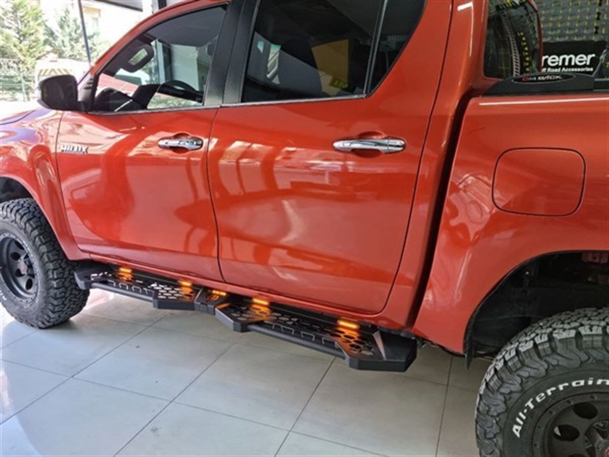 Nissan Navara Yan Basamak Gladıo - DİAMOND (AB022)