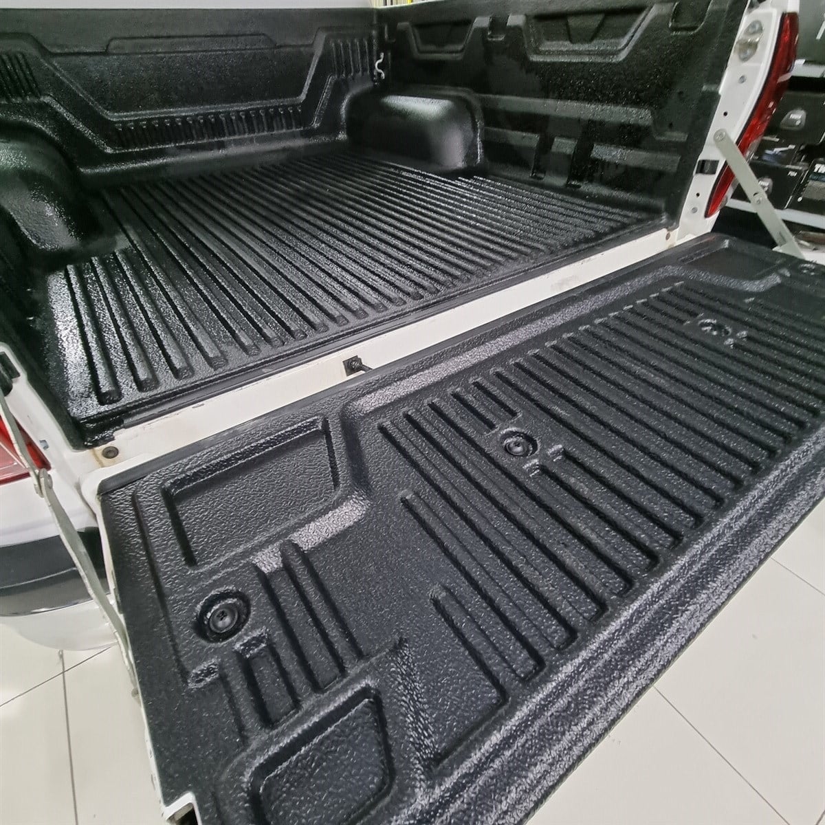 Toyota Hilux Kasa Havuzu
