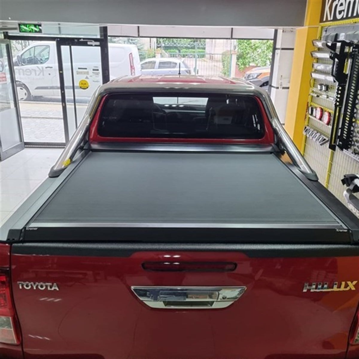 Toyota Hilux Omback Sürgülü Bagaj Kapama