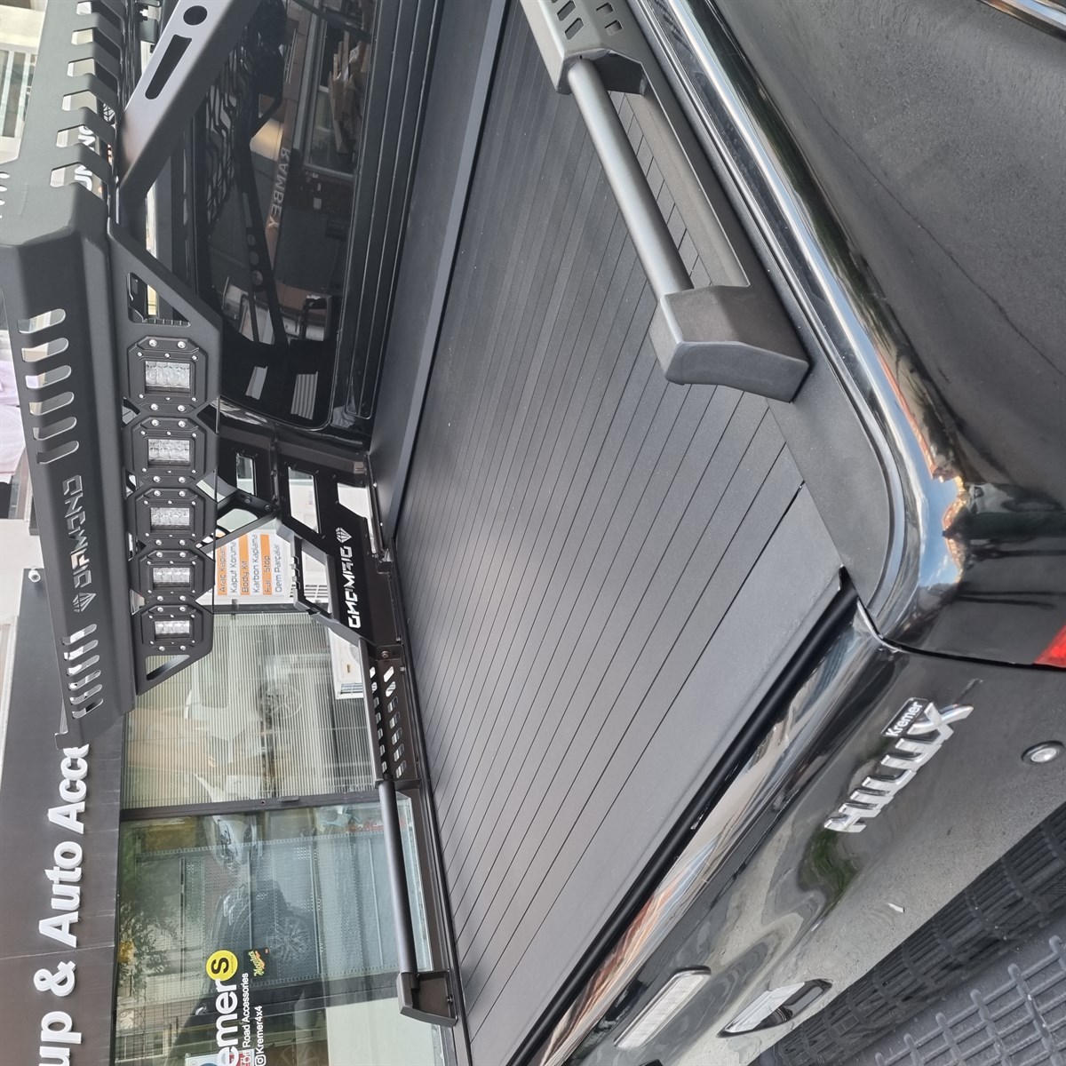 Toyota Hilux Sürgülü Bagaj Kapama