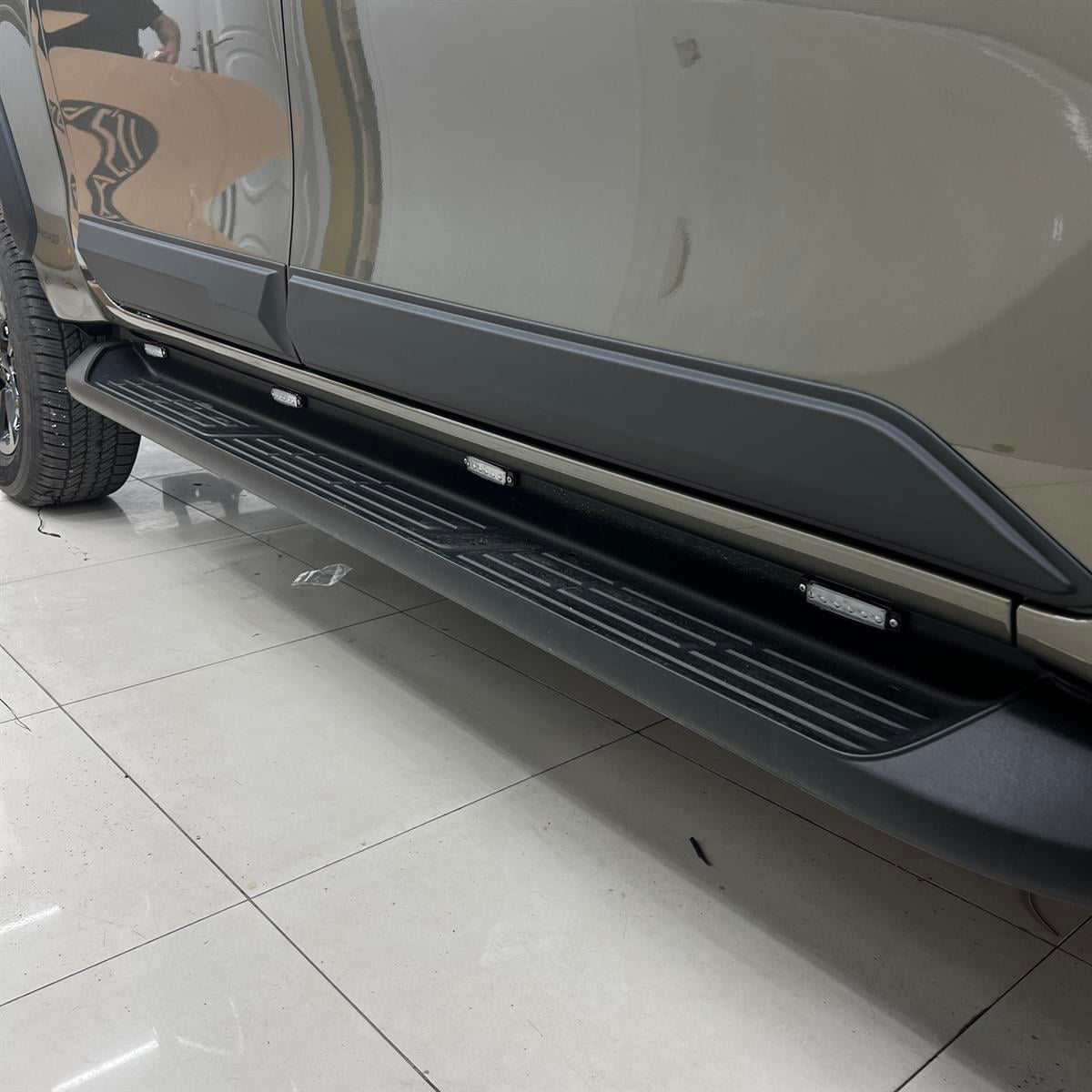 Toyota Hilux Yan Kapı Kaplama Seti Safari İnce Model