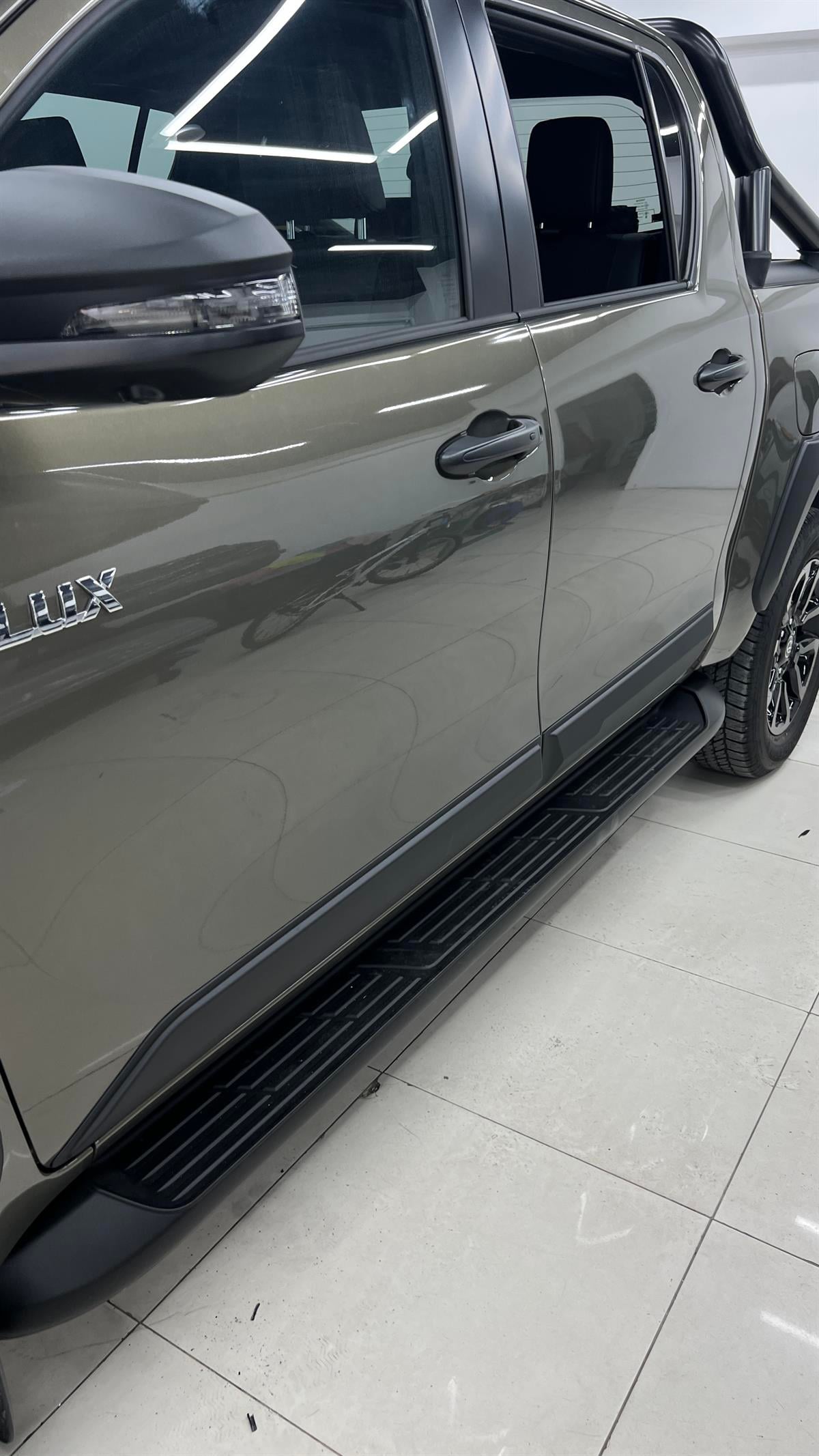 Toyota Hilux Yan Kapı Kaplama Seti Safari İnce Model