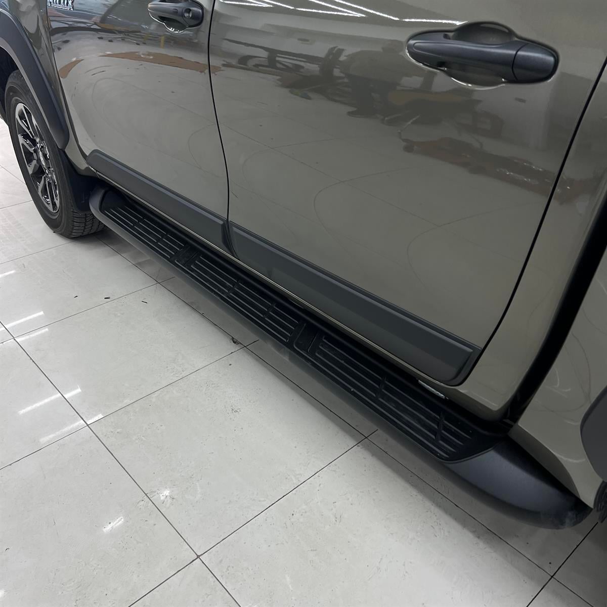 Toyota Hilux Yan Kapı Kaplama Seti Safari İnce Model