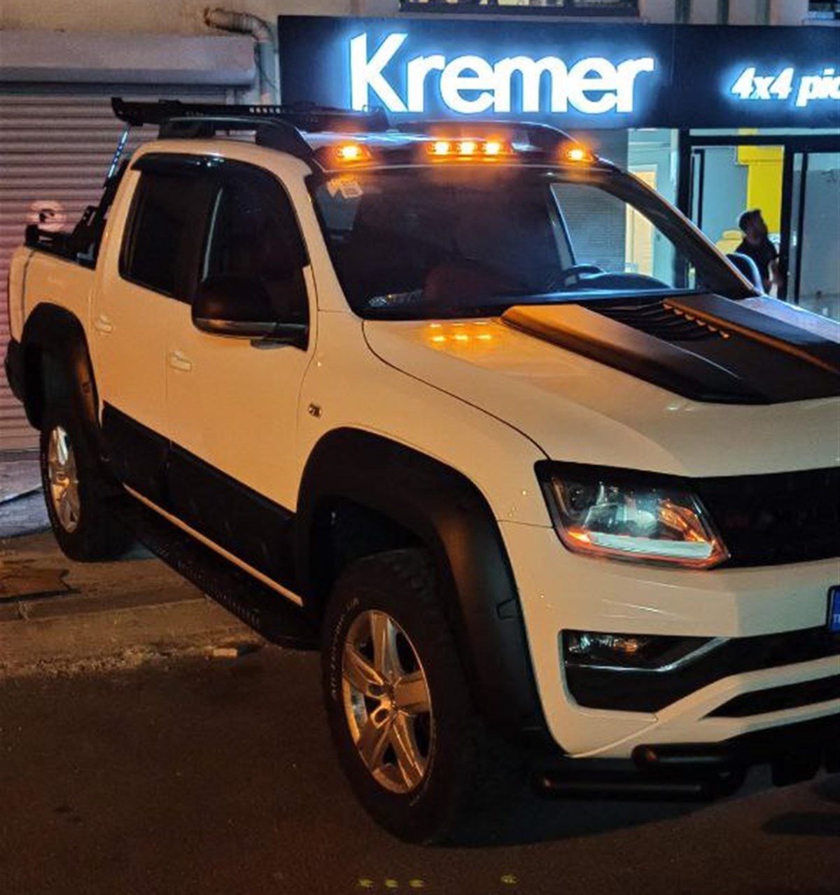 Volkswagen Amarok Dodik Çamurluk Kaplama Seti Safari Civatasız