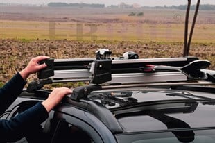 Araç Üstü Kayak Taşıyıcı-4lü Kayak Taşıyıcı