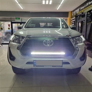 Hilux Tampon Slim 300W Delici LED 80 CM