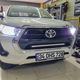 Hilux Tampon Slim 300W Delici LED 80 CM