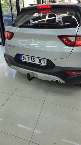 Kia Stonic Çeki Demiri