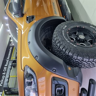 Mercedes X Class Dodik Çamurluk Kaplama Seti Vidalı V2