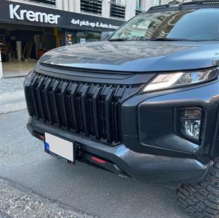 Mitsubishi L200 2019+ Siyah Panjur