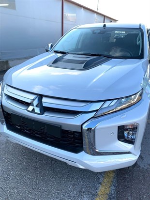 Mitsubishi L200 Kaput Koruma Kaplama Scoop Safari