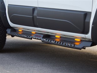Mitsubishi L200 Yan Basamak (2015-2019Led Işıklı Off Road Yan Basamak V2) - DAKAR