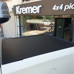 Nissan Navara Sürgülü Bagaj Kapama