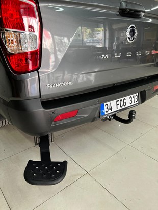 Ssangyong Musso Grand Arka Kasa Basamağı