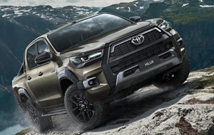 Toyota Hilux Araç Yükseltme 10-12 cm
