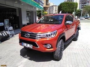 Toyota Hilux Araç Yükseltme 10-12 cm