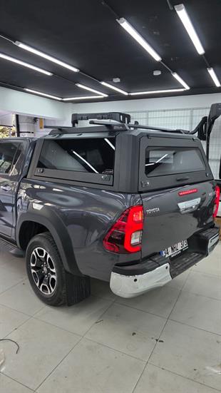 Toyota Hilux Camlı Kabin Paslanmaz Çelik