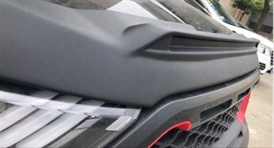 Toyota Hilux Revo 2016 + Kaput Rüzgarlığı Dizayn B