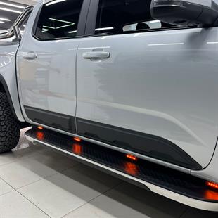 Volkswagen Amarok 2023 Yan Kapı Kaplama Seti Safari 