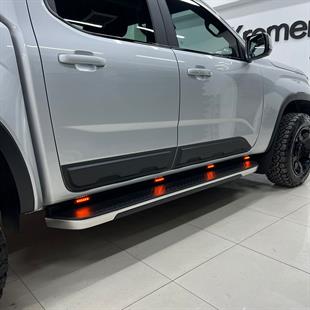 Volkswagen Amarok 2023 Yan Kapı Kaplama Seti Safari 