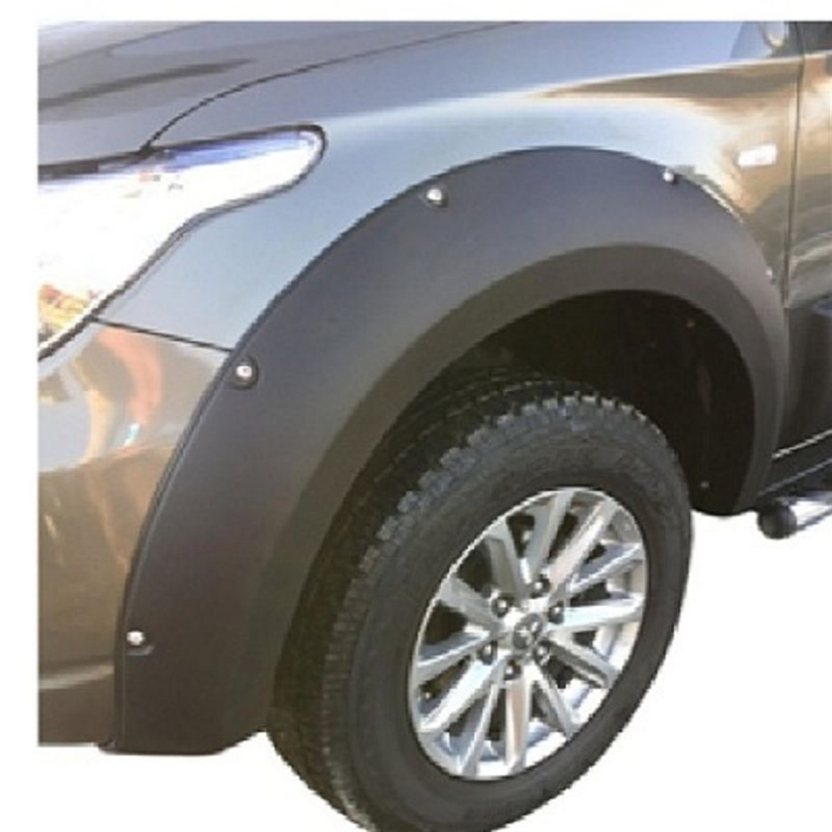 Mitsubishi L200 Dodik Çamurluk Kaplama Seti Safari Civatalı ABS Plastik 2016-2019
