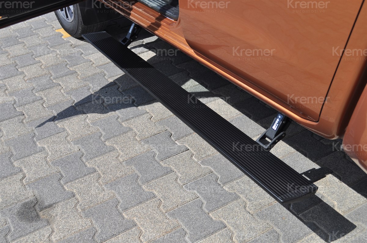 Nissan Navara T-Max Elektrikli Yan Basamak 2016+