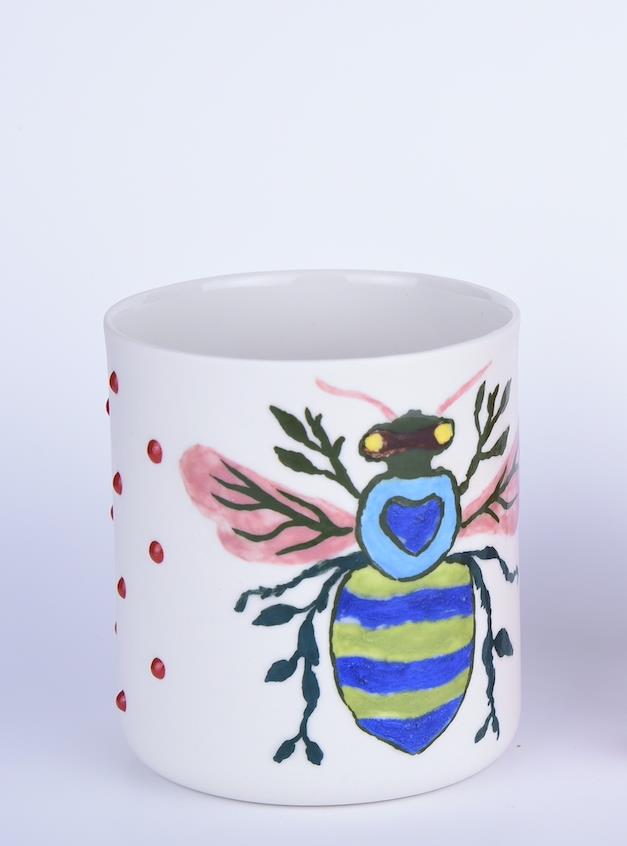 GAIA-BEE / LINE RED TALL